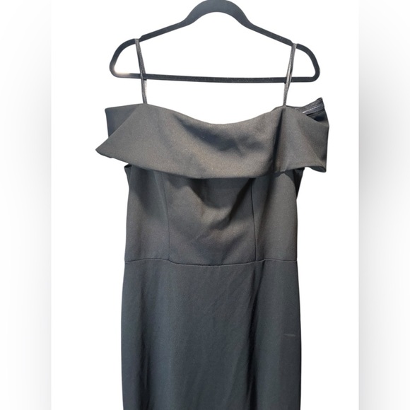 BHLDN Delice Dress in Black Off the Shoulder fitted with train size 16 - Picture 3 of 8